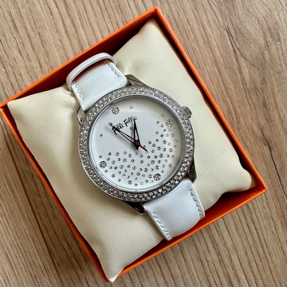 Folli Follie White Leather Crystal Watch BNIB Brand New - Picture 4 of 4